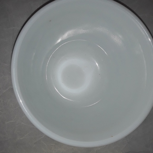 Vintage PYREX RAINBOW CANDY-STRIPED Nesting Mixing Bowls. - Picture 6 of 13